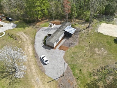 Your Private Wooded Retreat | Modern 3BR/2BA Manufactured home - photo 30