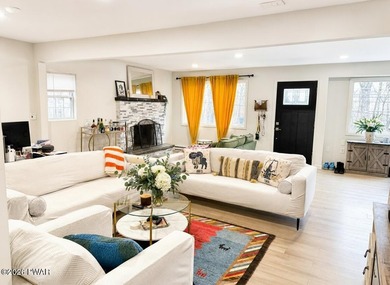 Tucked away on a private wooded property in Gold Key Estates - photo 5