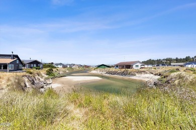 This spacious level lot is the perfect canvas to build the home - photo 8