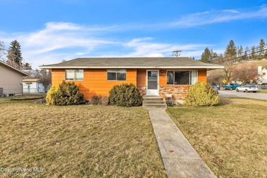 Coeur d Alene Lake Home For Sale in Coeur d Alene Idaho