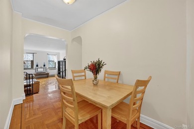 Come check out this lovely, spacious junior 4 apartment filled - photo 1