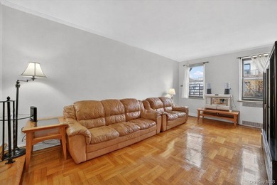 Come check out this lovely, spacious junior 4 apartment filled - photo 7