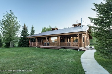 Welcome to the Kendall Valley in Cora, Wyoming. Ten acres with - photo 10