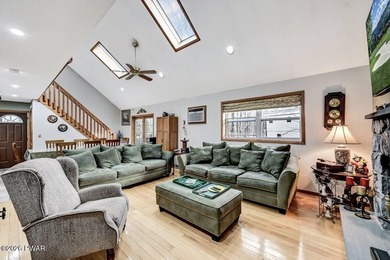Rare opportunity in The Hideout! This 7 bedroom, 3 bath home is - photo 10