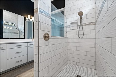 Welcome to this 2022 custom CBS home in Veranda Gardens. Prime - photo 23