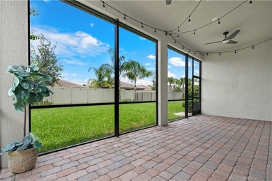 Welcome to this 2022 custom CBS home in Veranda Gardens. Prime - photo 31