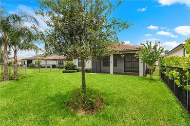 Welcome to this 2022 custom CBS home in Veranda Gardens. Prime - photo 35