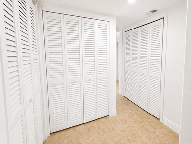 **Motivated Seller!** Bright and spacious, beautifully updated - photo 12