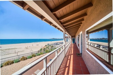 Spectacular Front Row 4 unit Apartment Building directly - photo 13
