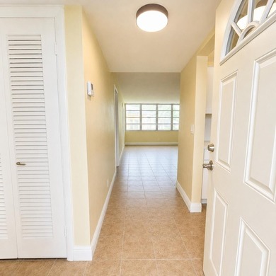 **Motivated Seller!** Bright and spacious, beautifully updated - photo 17