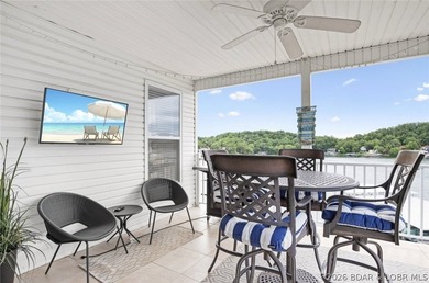 THIS ONE HAS IT ALL! Perched at the penthouse level, this - photo 30