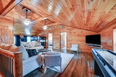 This fully furnished  is nestled within an established Nolin - photo 10