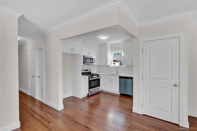 Move right into this renovated, legal two-family, Colonial-style - photo 7