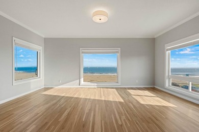 Spectacular Front Row 4 unit Apartment Building directly - photo 41