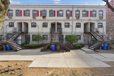 Highest & Best EOD April 20th: Welcome to 1862 Story Avenue, a - photo 1