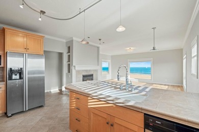 Spectacular Front Row 4 unit Apartment Building directly - photo 47