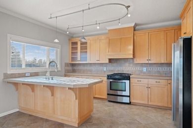 Spectacular Front Row 4 unit Apartment Building directly - photo 49