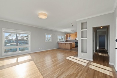Spectacular Front Row 4 unit Apartment Building directly - photo 50