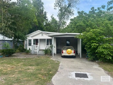 Welcome home to 2309 Johnston Street - offering in-town - photo 3