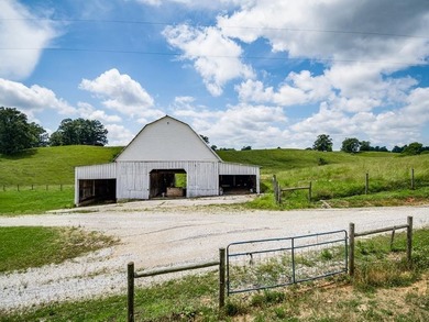 Unbelievable, historic farm in Sparta, Tennessee. Known as the - photo 13