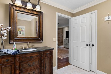 Seller is offering $5000 in concessions with acceptable offer!! - photo 17