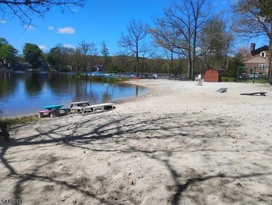 Charming 2 bedroom ranch located in beautiful Cozy Lake. Home - photo 18