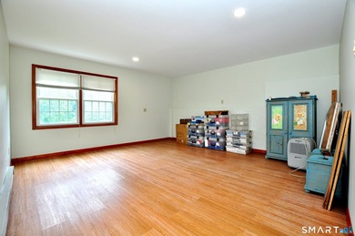 Incredibly rare opportunity to move into spacious end ranch unit - photo 19