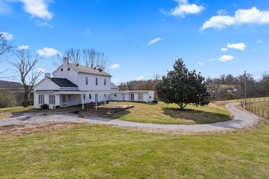 Unbelievable, historic farm in Sparta, Tennessee. Known as the - photo 26