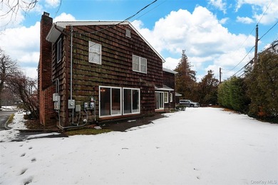 LARGE HOME ON A HUGE LOT SIZE!!!!!!! Beautiful brick Colonial - photo 28
