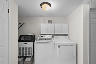 Seller is offering $5000 in concessions with acceptable offer!! - photo 30