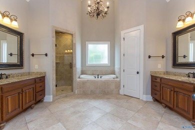 Custom 5BR/4.5BA home on a quiet cul-de-sac with hardwood floors - photo 35