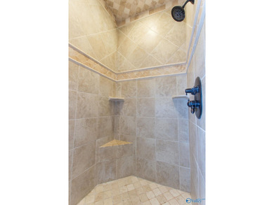 Custom 5BR/4.5BA home on a quiet cul-de-sac with hardwood floors - photo 36