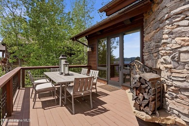 LUXURY LAKEVIEW LIVING IN PRESTIGIOUS BLACK ROCK. Perched above - photo 39
