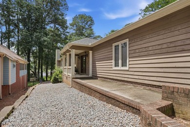 Seller is offering $5000 in concessions with acceptable offer!! - photo 39