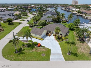Caloosahatchee River Home For Sale in Cape Coral Florida