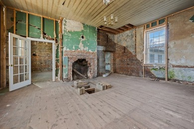 Unbelievable, historic farm in Sparta, Tennessee. Known as the - photo 42