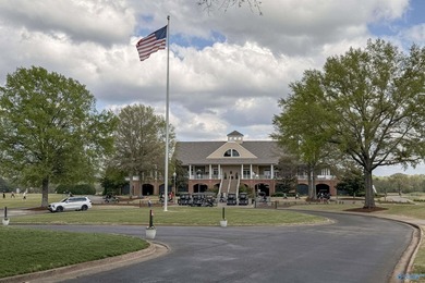 Custom 5BR/4.5BA home on a quiet cul-de-sac with hardwood floors - photo 48