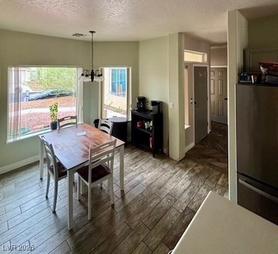 Welcome to a spacious single-story home in the desirable Cottage - photo 11