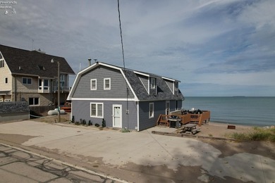 Lake Erie Dream Retreat - 102' of Private Lakefront with Beach - photo 5