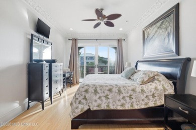 Coastal elegance meets everyday comfort along Gulfport's iconic - photo 24