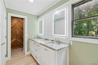 Beautifully renovated waterfront home on 1+/- acre overlooking - photo 31