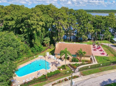 Beautiful 2-bedroom, 2-bath condo in the highly desirable - photo 43