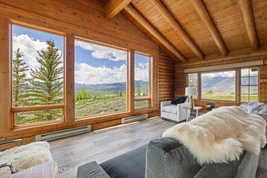 With 360-degree views of the entire Jackson Hole valley, this 3 - photo 6