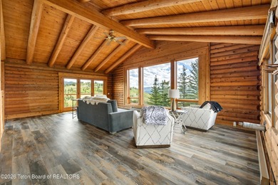 With 360-degree views of the entire Jackson Hole valley, this 3 - photo 7