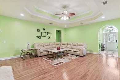 Spacious, beautifully maintained home with private wooded views - photo 9