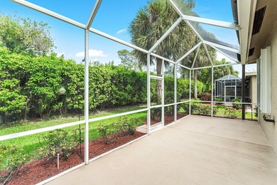 THIS METICULOUSLY MAINTAINED VILLA FLOWS EFFORTLESSLY FROM ROOM - photo 25