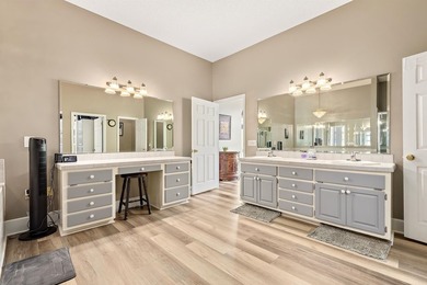 Luxury on 14.5 private acres, this stunning estate offers 5,000 - photo 29