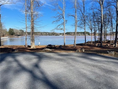 Lake Oconee Lot For Sale in Buckhead Georgia