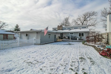 Fisher Lake Home For Sale in Three Rivers Michigan