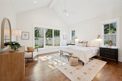 Introducing another exceptional Signature Series home by Thomas - photo 16
